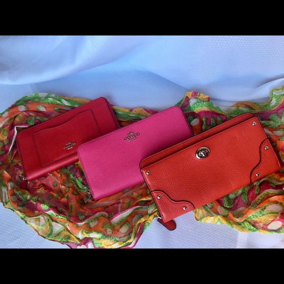 Coach Handbag - Picture 8 of 8